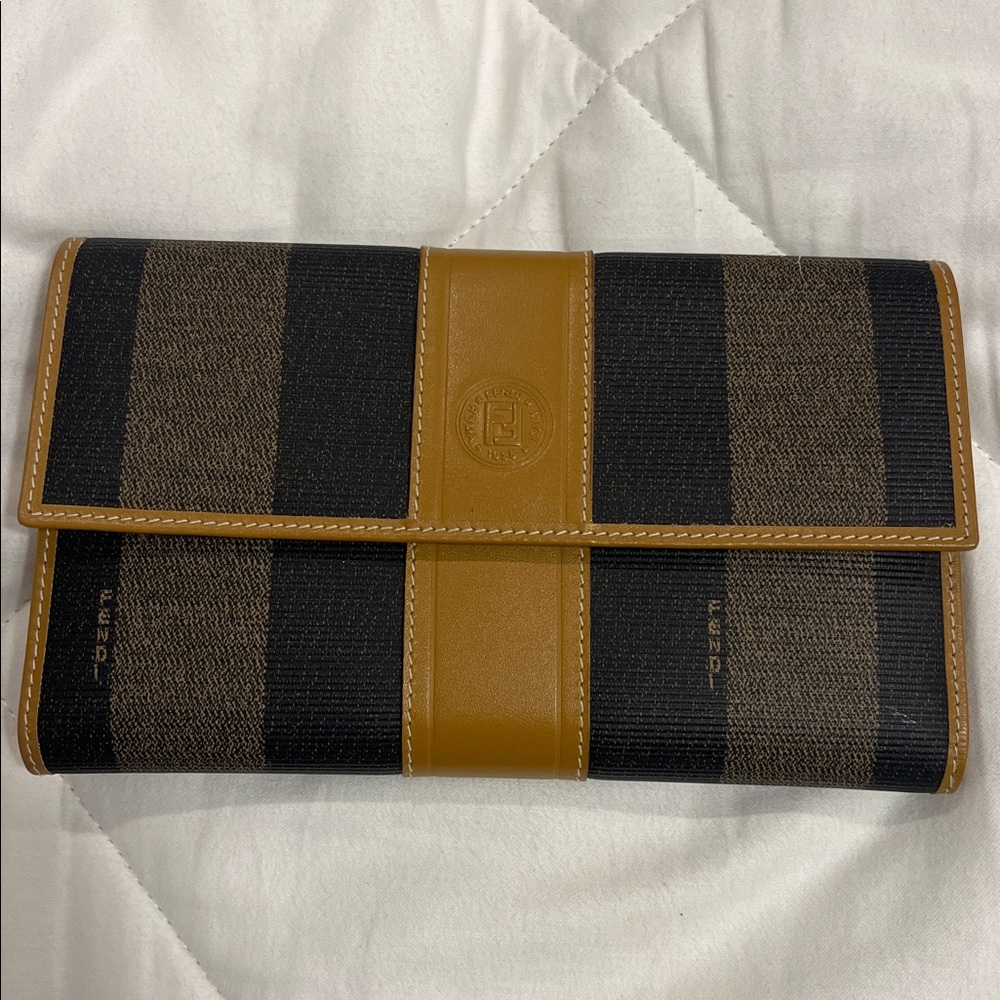 Fendi Wallet Vintage
